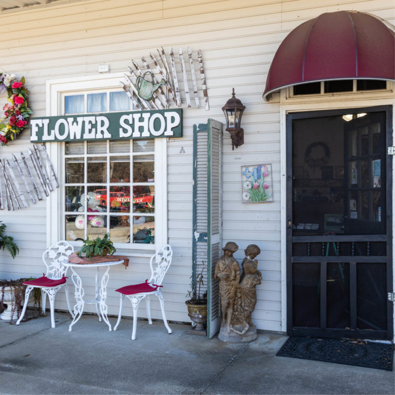 front of flower shop in lilburn ga